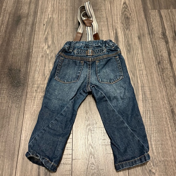 H&M Jeans with Suspenders - Picture 2 of 5